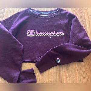 Women cropped champion sweatshirt M